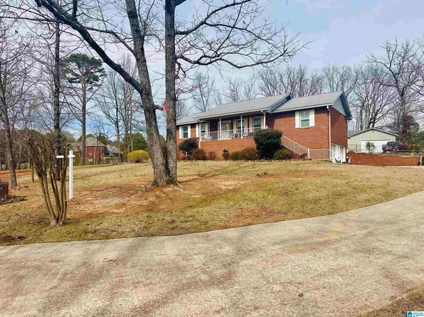 100 Ridge Ln, Warrior, AL 35180