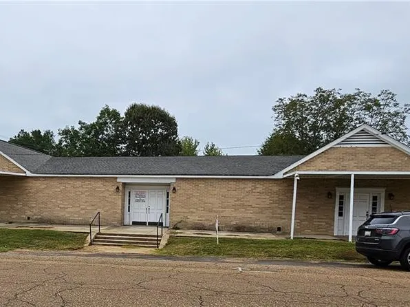 127 6th St, Jonesboro, LA 71251