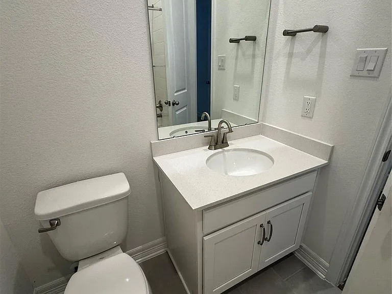 23642 Red Rowan Ln — Photo 8