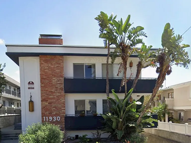 11930 Dorothy St #7 — Photo 15