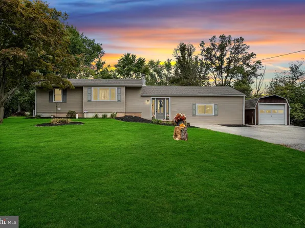 3547 Bull Rd, York, PA 17408