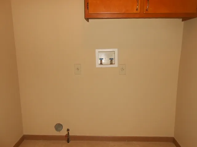 5104 Blossom Ct — Photo 13