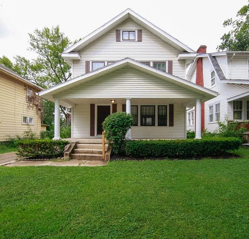 409 Willowwood Dr photo 1
