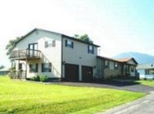 120 Warner St, Narrows, VA 24124