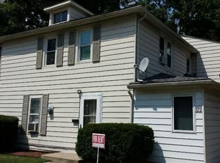 122 W Porter Ave, Chesterton, IN 46304