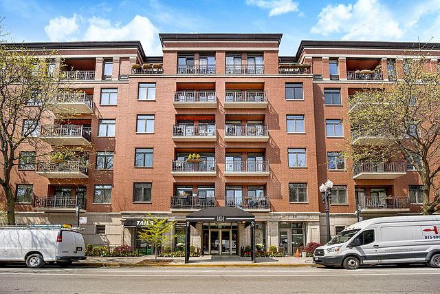 1414 N Wells St APT 503, Chicago, IL 60610 | MLS #11823300 | Zillow