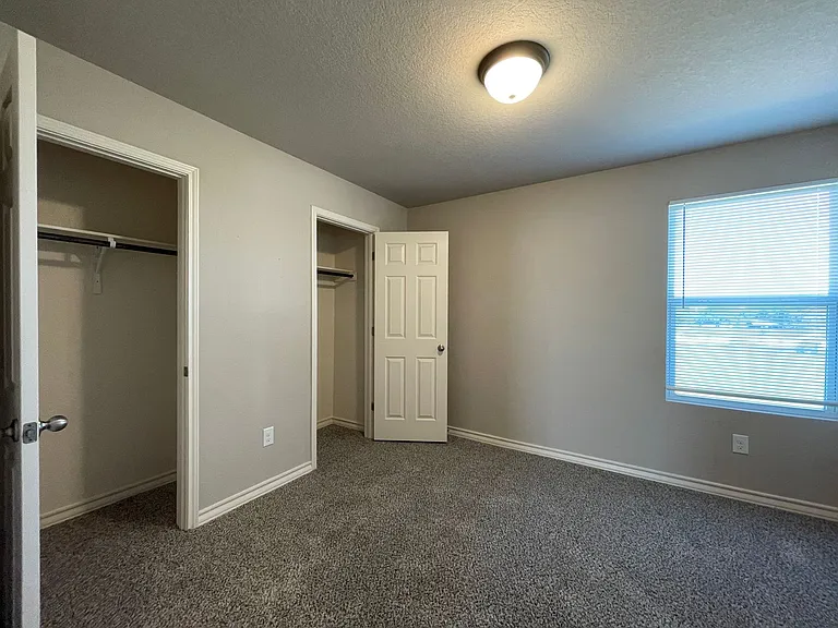 1787 Tristan Trl — Photo 11
