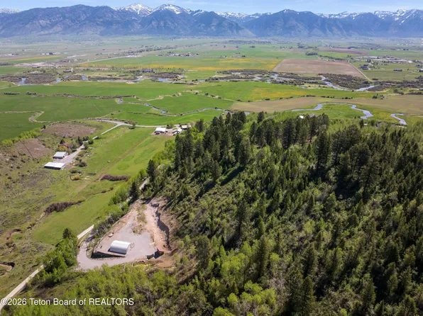 407 Freedom Ridge Rd, Thayne, WY 83127