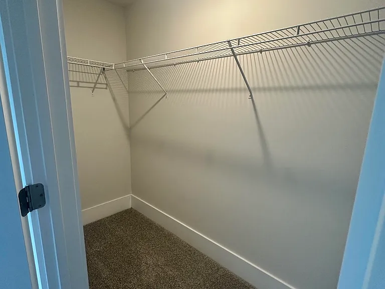 74 Cashmere Ct — Photo 15