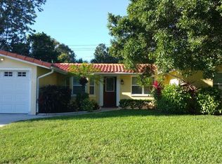 2622 Regatta Dr, Sarasota, FL 34231