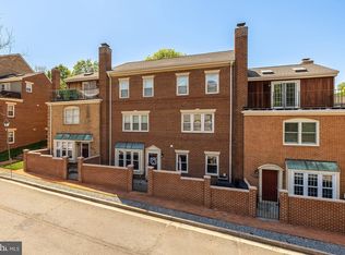 2532 Fairfax Dr, Arlington, VA 22201