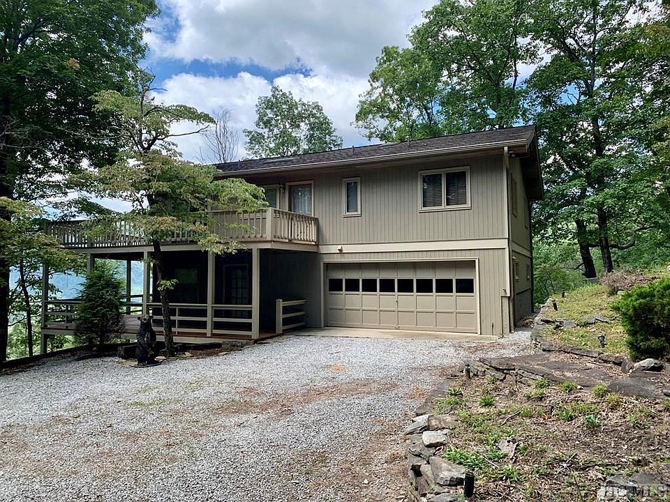 2nd image of 1893 Twin Lakes Drive