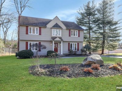 5 Greene St, Mahwah, NJ, 07430