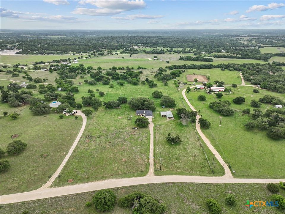 1st image of 601 Seven Ranch Rd