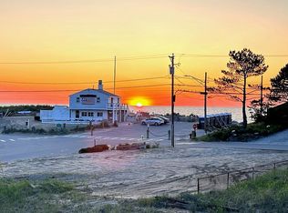34 Plum Island Blvd, Newbury, MA 01951