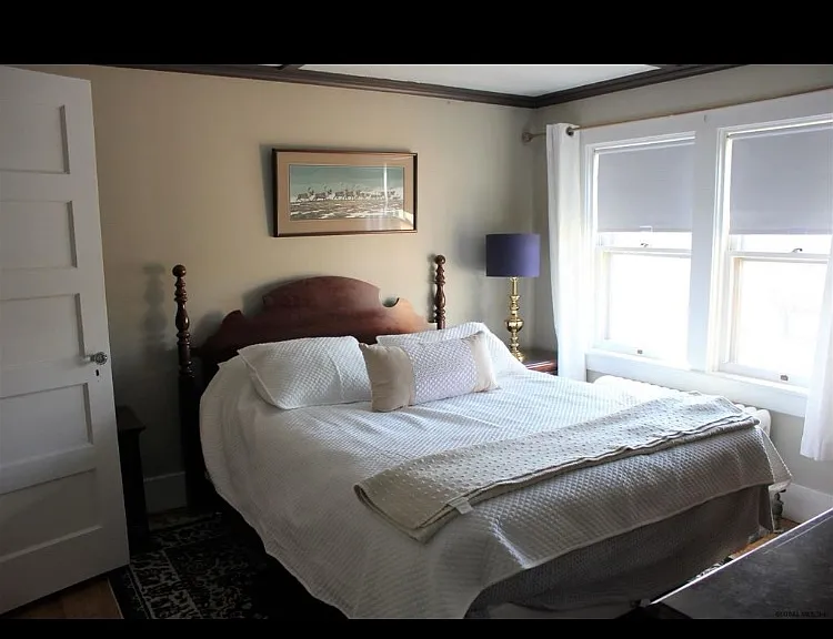 11 Hodgeman St #1 — Photo 5