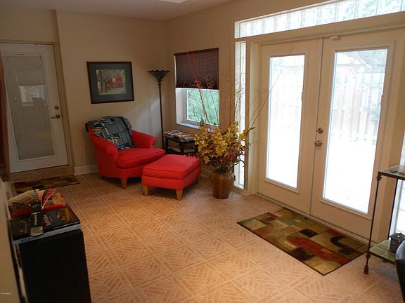 3rd image of 8762 Banyan Way Cpe