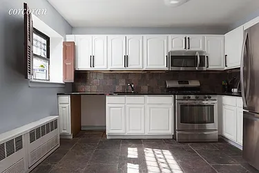 Rented by R New York