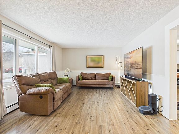 5th image of 3296 Jefferson Dr