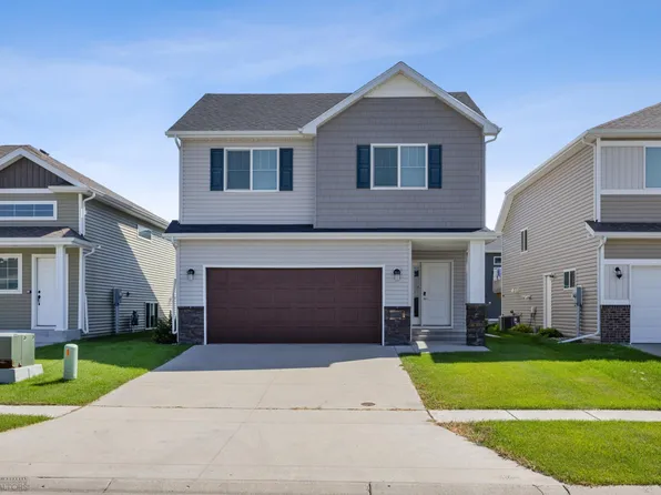 2613 5th Ct W, West Fargo, ND 58078
