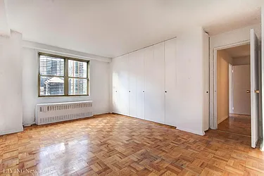 Rented by Living New York