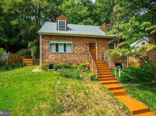 7512 Jackson Ave, Takoma Park, MD 20912