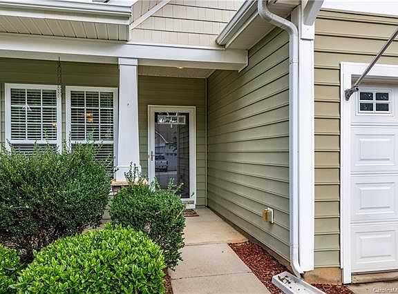 2nd image of 432 Paperbark Ln