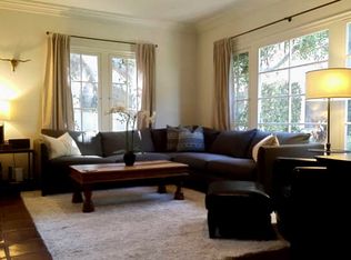 8043 Le Berthon St, Sunland, CA 91040