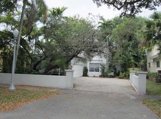 2020 Alhambra Cir, Coral Gables, FL 33134