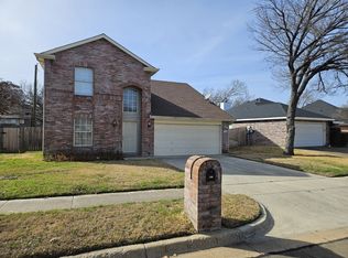 5300 Andalusia Trl, Arlington, TX 76017