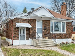 45 McNaughton Ave, Ottawa, ON K1S 0J1