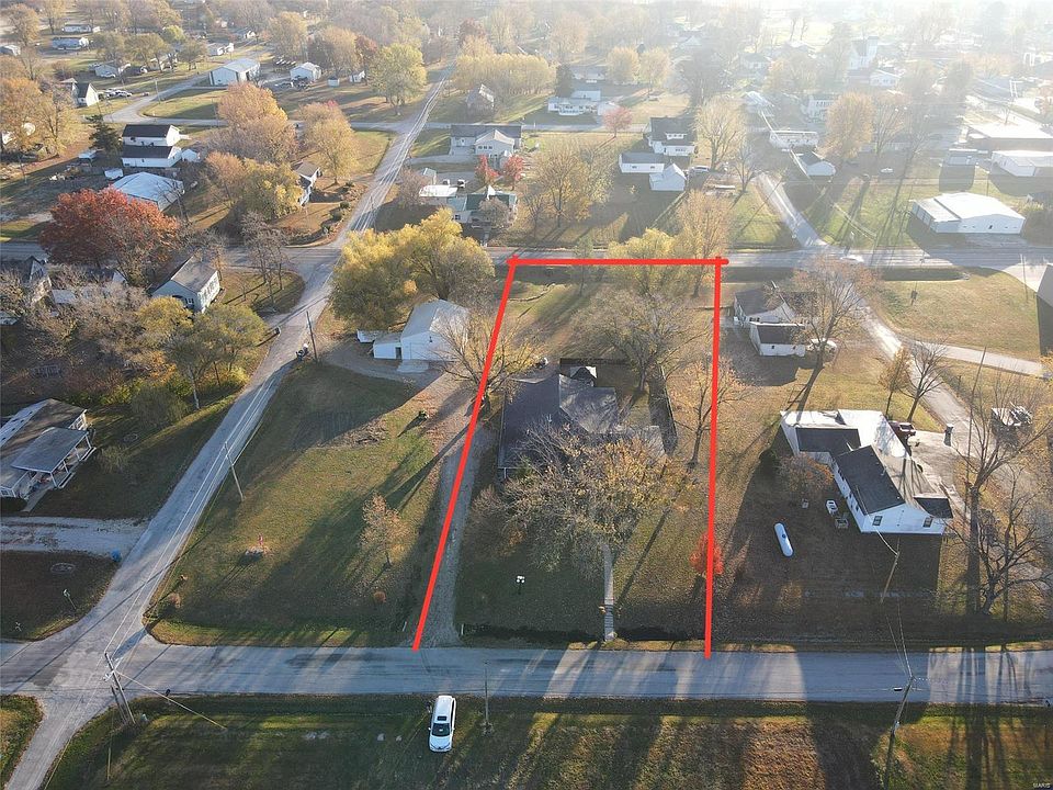 303 N Lafayette St, Shelbyville, MO 63469 Zillow