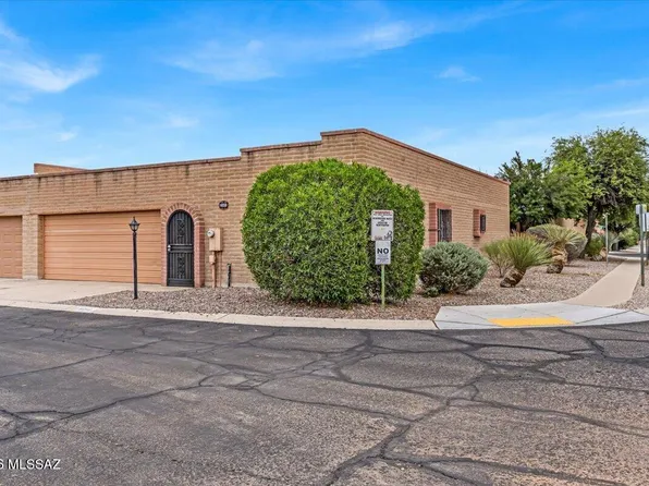 9050 E Calle Maria, Tucson, AZ 85710