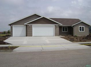 1127 Huntington St, Holmen, WI 54636