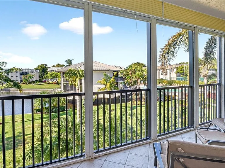 788 Park Shore Dr #B22 — Photo 21