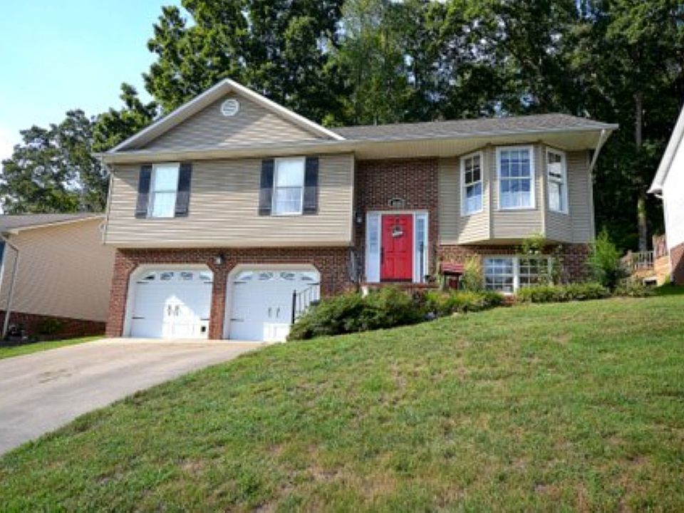 1st image of 1028 Carrington Ct