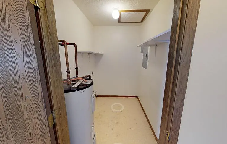 308 S Bentley St — Photo 5