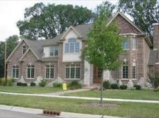 731 Maxwell Ct, Itasca, IL 60143