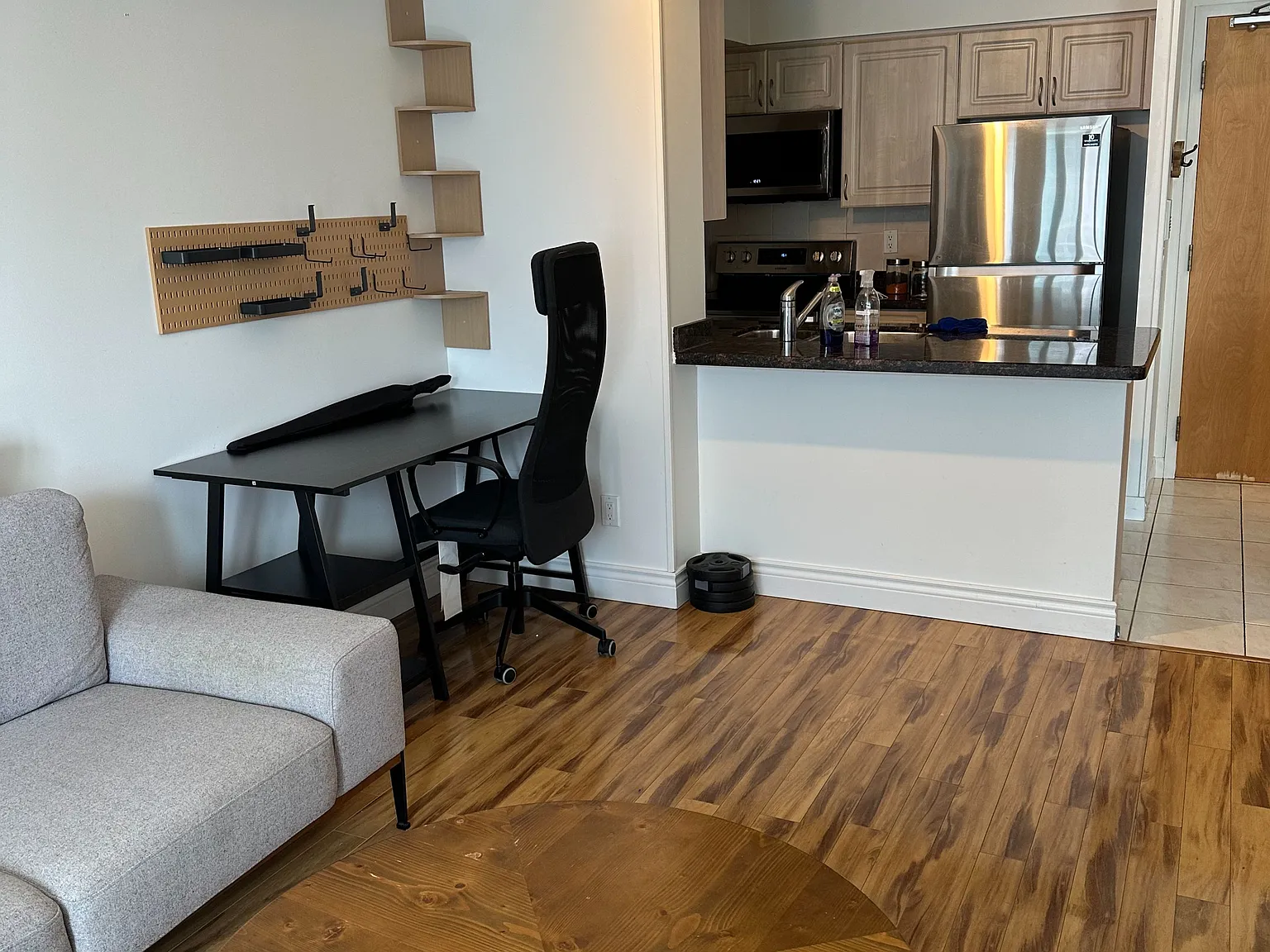 1 bed, $2,390 — Photo 2