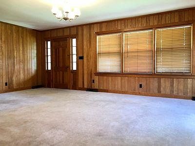 4th image of 603 Westwood Dr