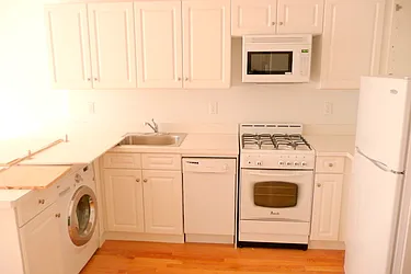 Rented by Sheila M Apfel, LREB