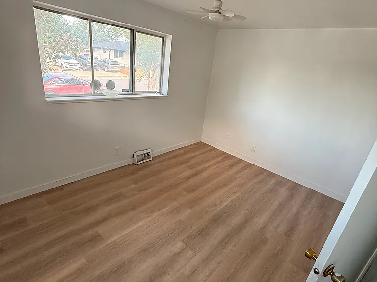 2683 S Meade St — Photo 5