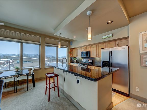 4th image of 3111 Newmarket Street #312