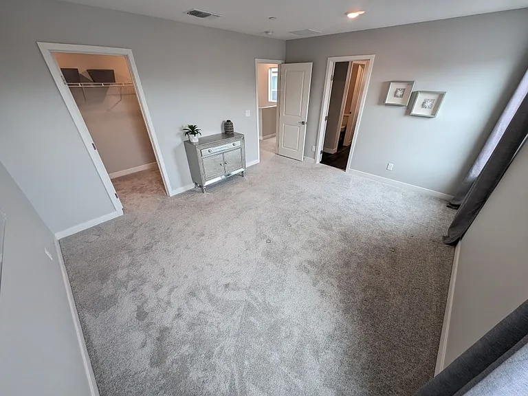10795 Gentle Crest Ave — Photo 17
