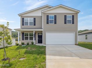 166 N Blissful Meadows Dr, Harriman, TN 37748