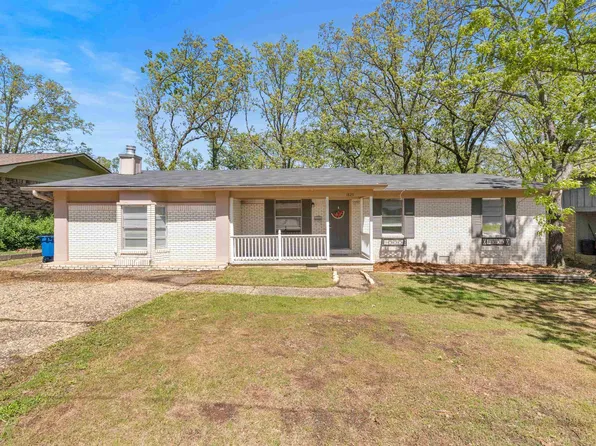 1825 Osage Dr, North Little Rock, AR 72116