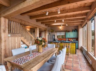 173 Las Estrellas APT AB, Santa Fe, NM 87507