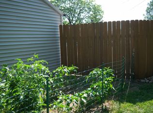 2025 W Cimarron Dr, Peoria, IL 61614