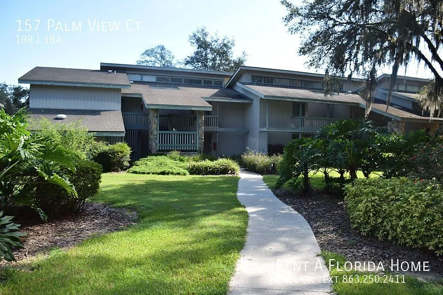 157 Palm View Ct