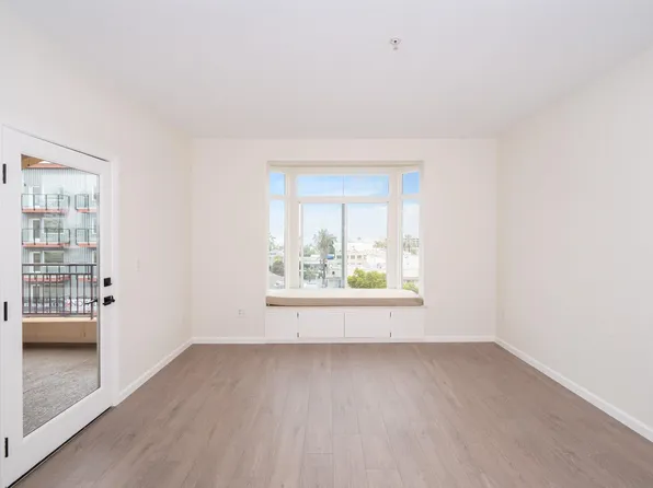2400 5th Ave Unit 304, San Diego, CA 92101